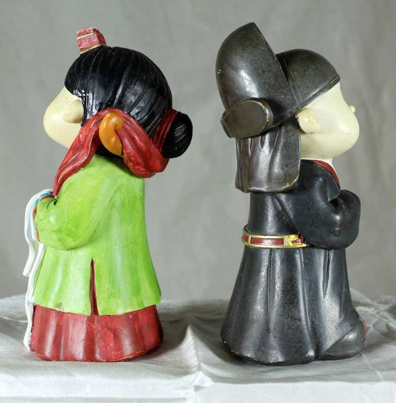 Vintage koreart - wedding dolls - hand painted set