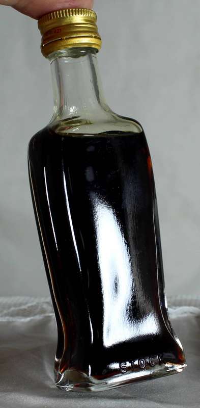 Mini liquor bottle - Stock - SPA