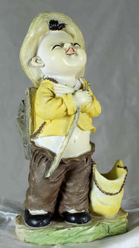 Vintage koreart - little boy carrying wood