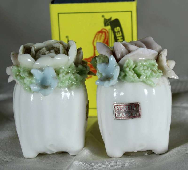 Vintage Ardalt Japan - Set of 2 ceramic shakers with stoppers