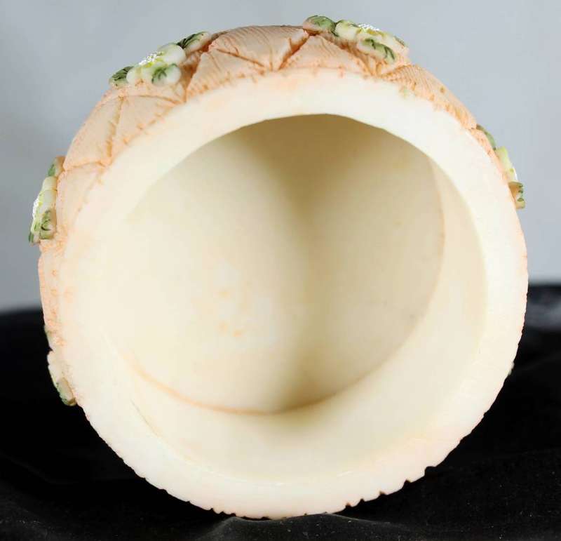 Trinket embossed bowl