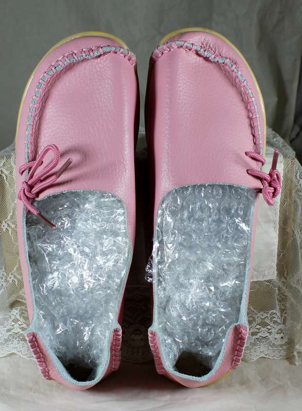 Dusty pink Moccasin style shoe - Small size 6