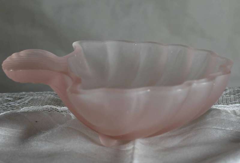 Vintage Pink Frosted Glass - Shell - Soap Dish