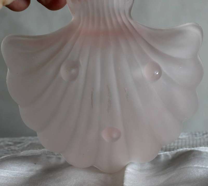 Vintage Pink Frosted Glass - Shell - Soap Dish