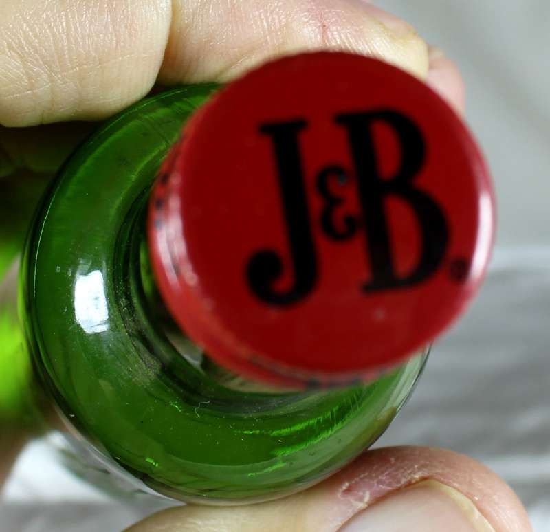Mini liquor bottle - J&B Whiskey (50ml)