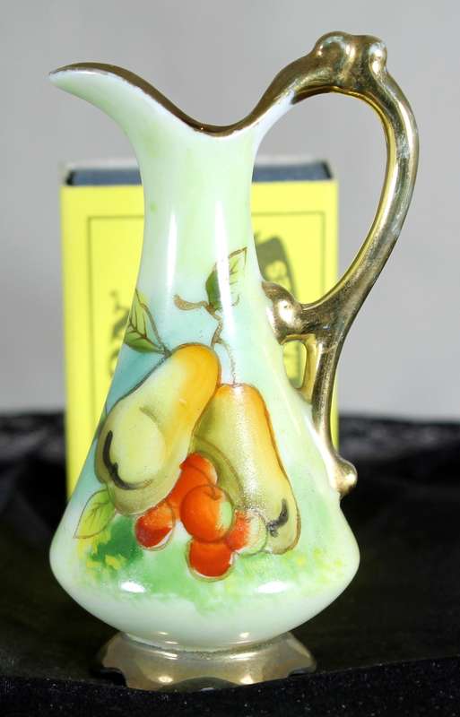 Balboa miniature pitcher