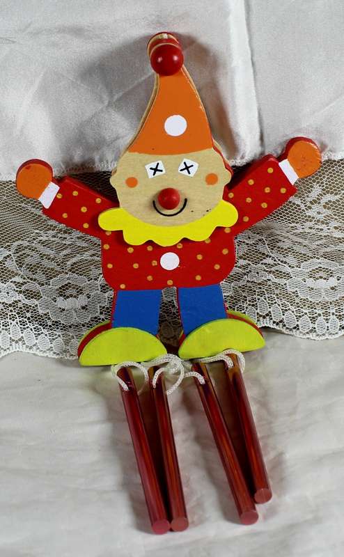 Wooden clown chime