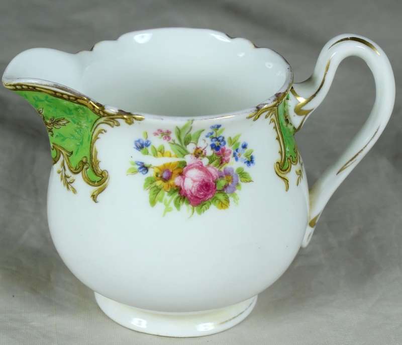Shelley - Du Barry green - creamer
