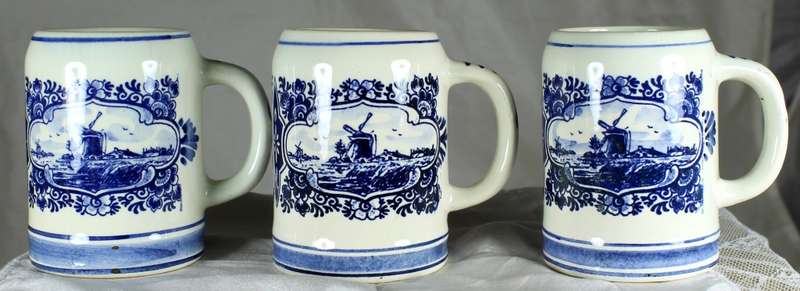 Set of three Delft hand-painted small mugs