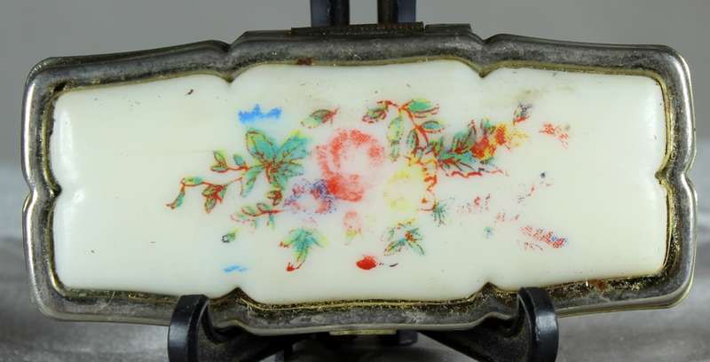 Vintage lipstick holder