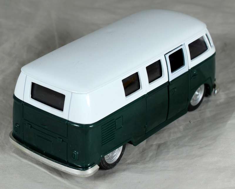 Green VW Bus - 1962 - Act Fast!!! BID NOW!!!