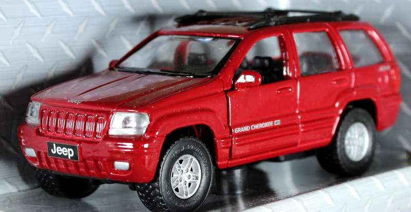 Maisto - Power Racer - Jeep Grand Cherokee Ltd