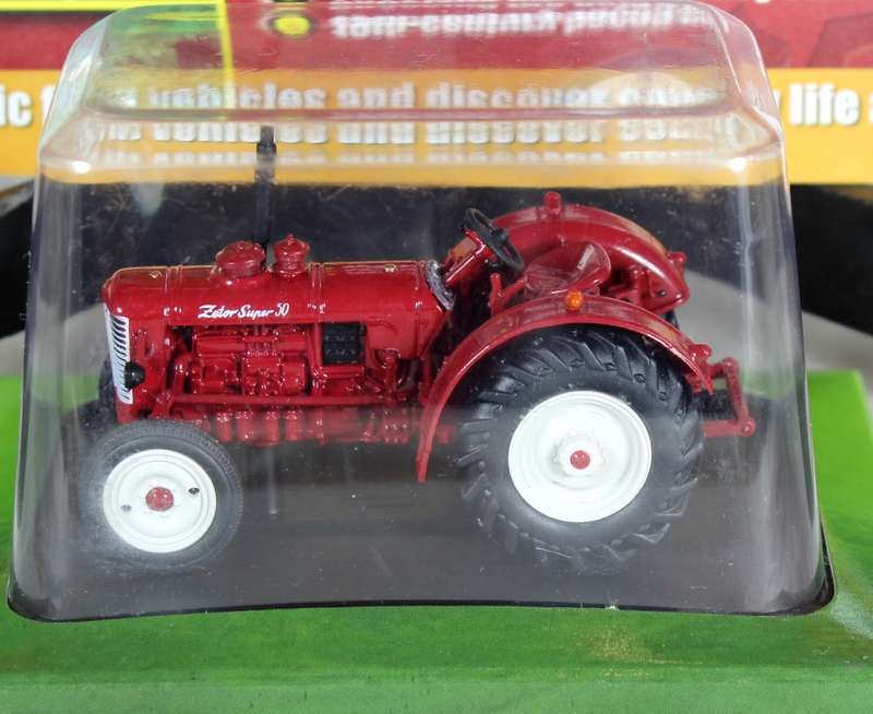 Collectible tractor & info sheet - Zetor Super 550