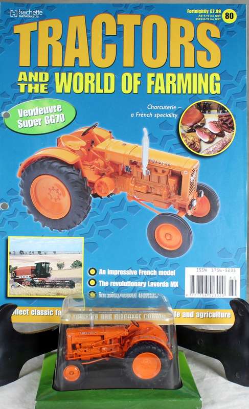 Collectible tractor & info sheet - Vendeuvre Super GG70