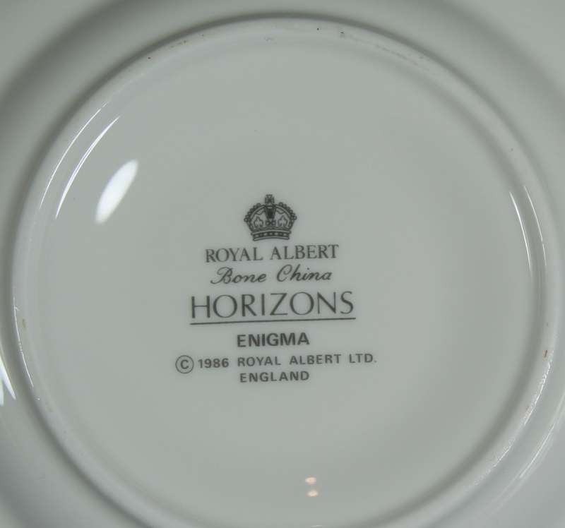 Royal Albert - Enigma duo