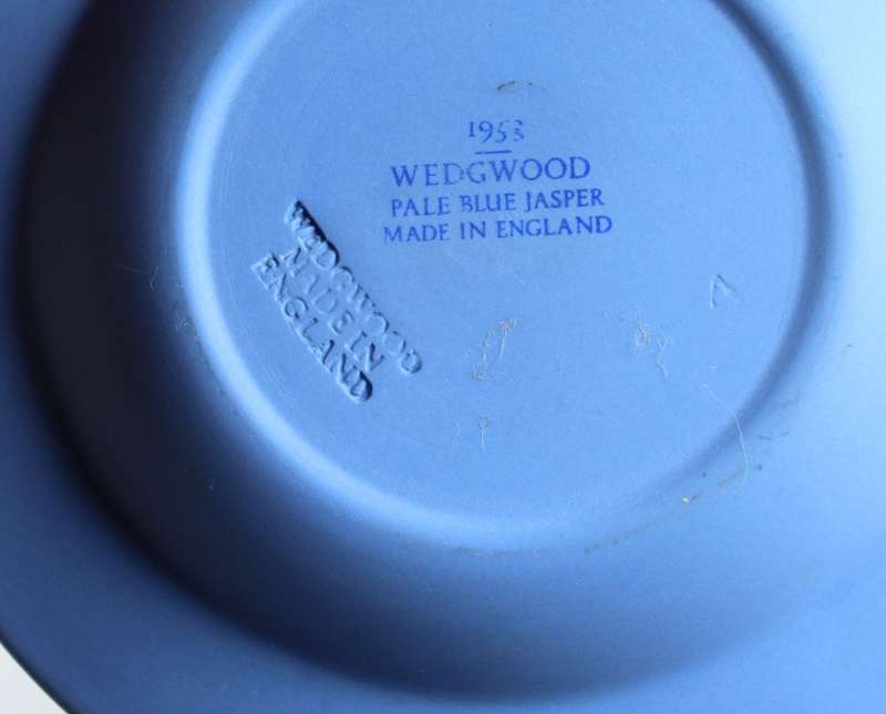 Blue Wedgwood - Jasper Ware - Queen Elizabeth II coronation ashtray