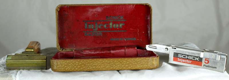 Vintage Schick Injector Razor