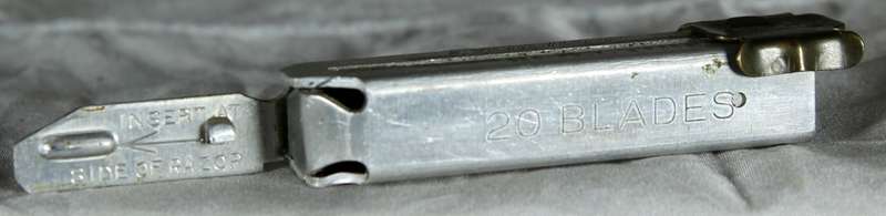 Vintage Eversharp Injector Blade Dispenser
