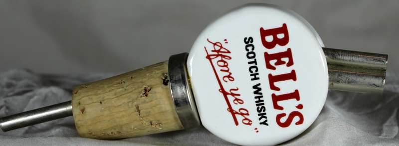 Bells Whiskey Pourer