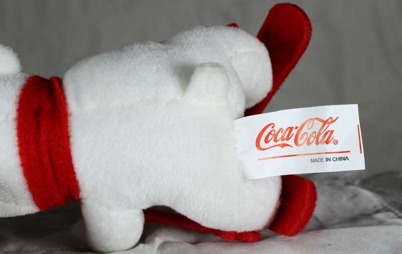 Coca Cola Official Merchandise - Snow Bear Skying
