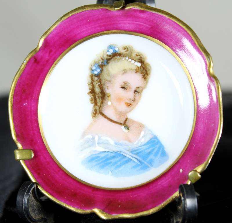 Limoges Miniature Display Plate - Bid Now!
