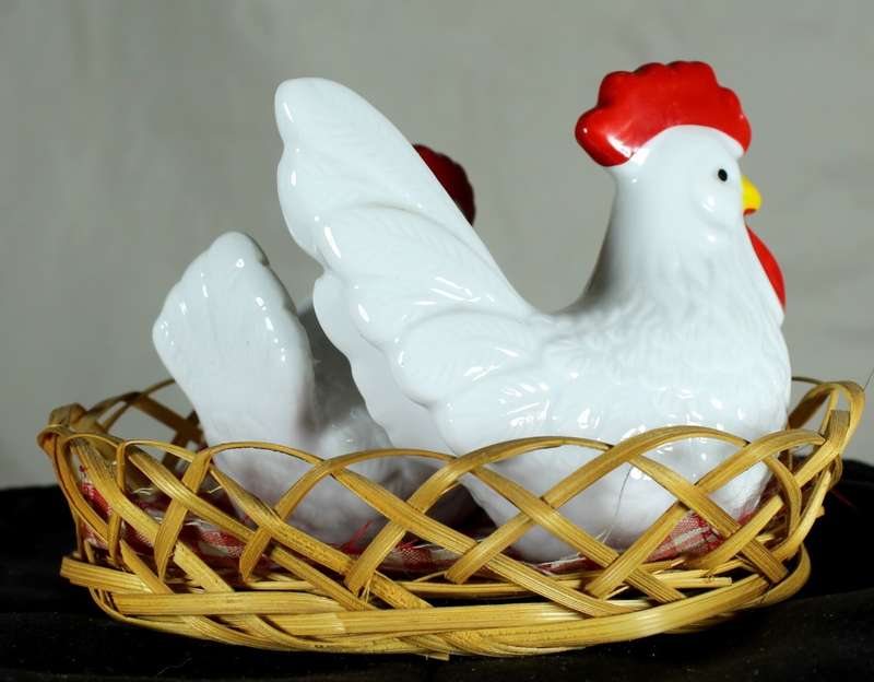Character Salt & Pepper Set - Hen & Rooster in Basket