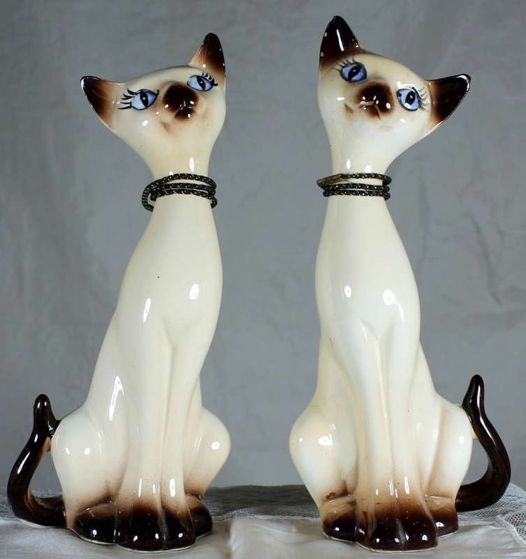 Character  Salt & Pepper Set - Tall Cats
