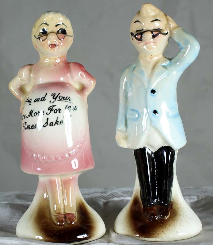 Character  Salt & Pepper Set - Old Couple
