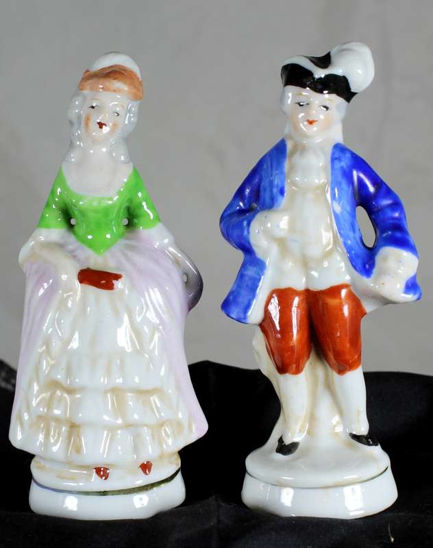 Character  Salt & Pepper Set - Victorian Couple