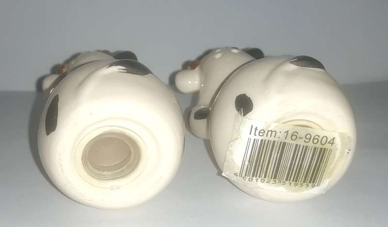 Character salt & pepper set - funny cows