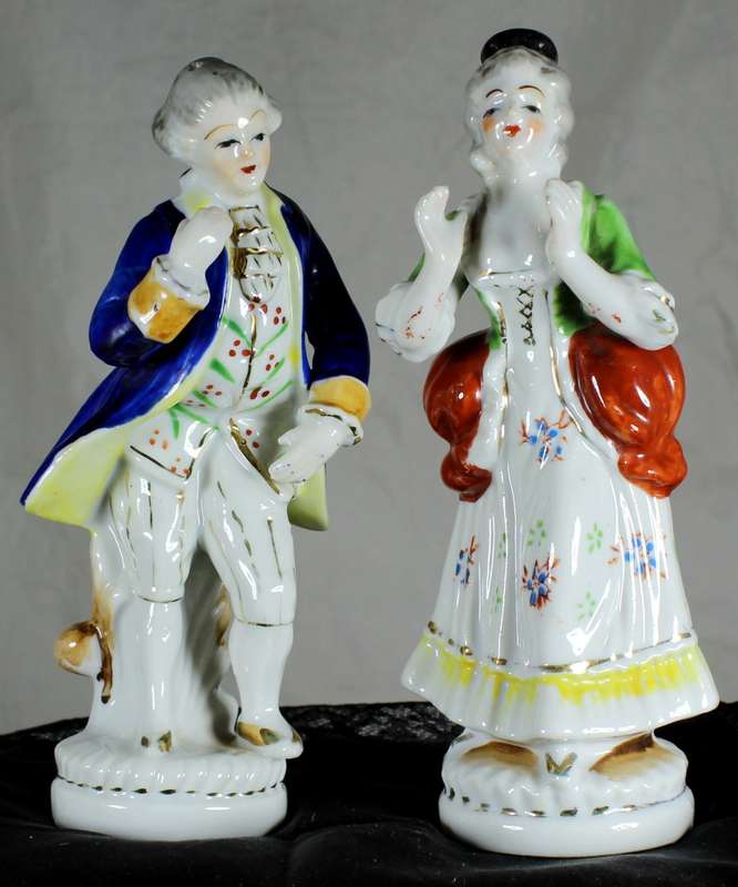 Character  Salt & Pepper Set - Tall Victorian Couple