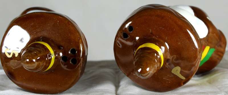 Character  Salt & Pepper Set - Sleeping Mexicans