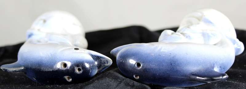 Character  Salt & Pepper Set - Dolphins