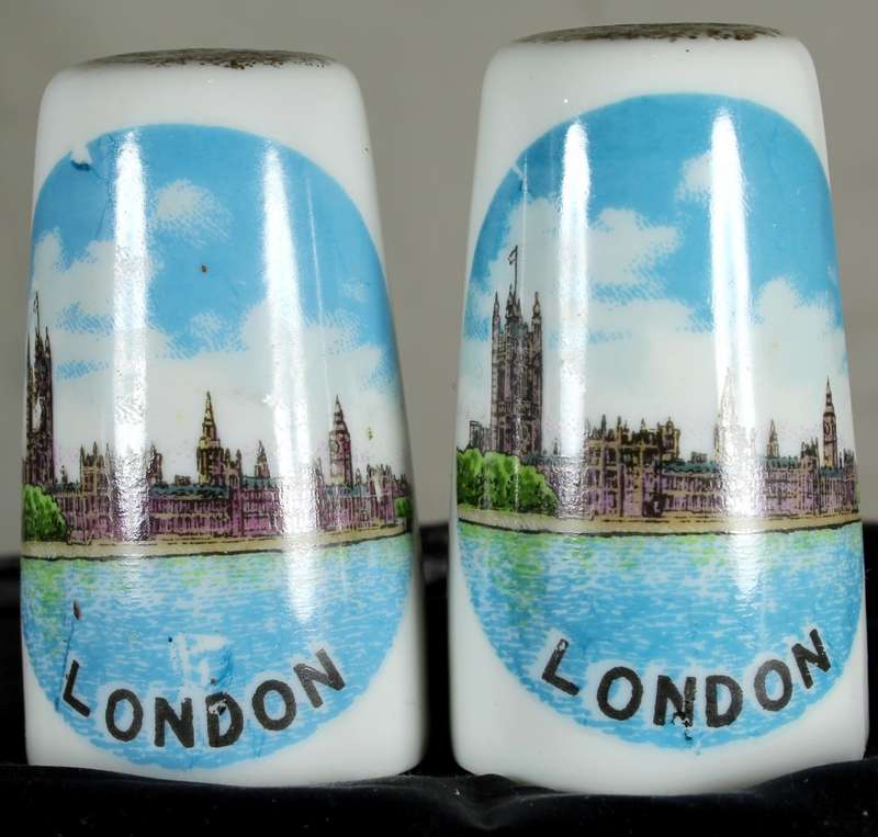 Character  Salt & Pepper Set - London