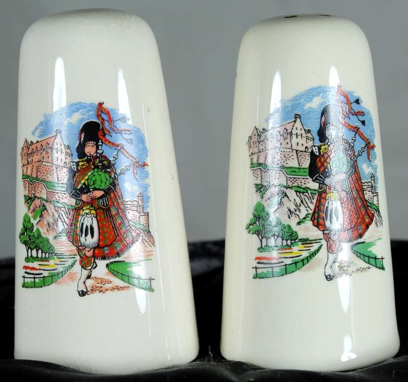 Character  Salt & Pepper Set - Bagpiper