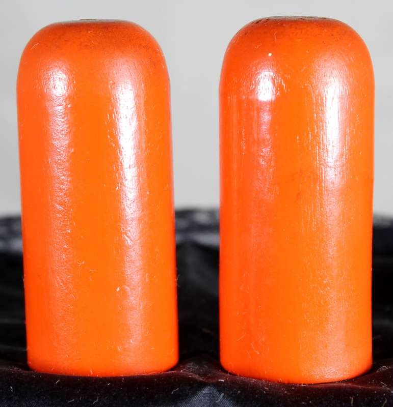 Character  Salt & Pepper Set - Orange