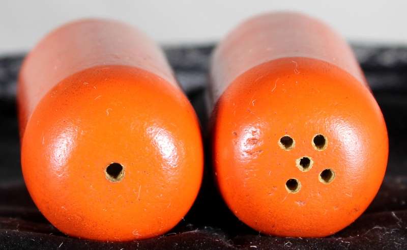 Character  Salt & Pepper Set - Orange