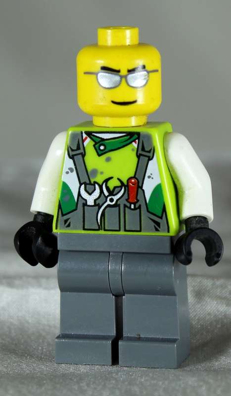 Lego mini figurine - World racers crew member 1 (WR012)