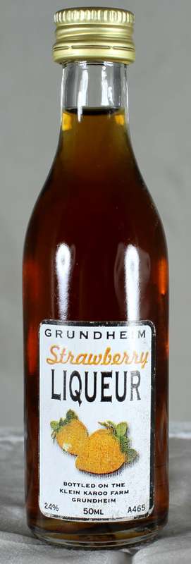 Mini Liquor Bottle - Grundheim Strawberry Liqueur (50ml)