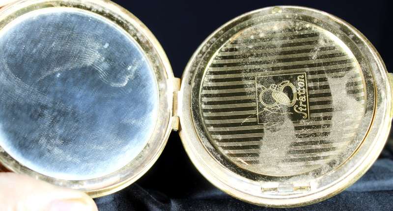 Stratton Powder Compact