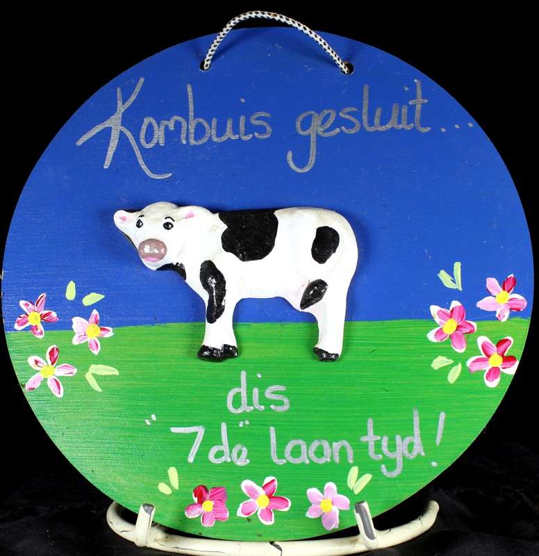Kombuis Gesluit, Dis 7de Laan Tyd