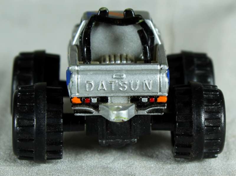 Micro Machines - Galoob (1987) - Datsun Pickup 4x4 Monster Truck - Low Price - BID NOW!!!