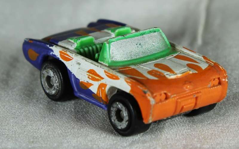 Micro Machines - LGTI (1994) - `63 Ford Thunderbird