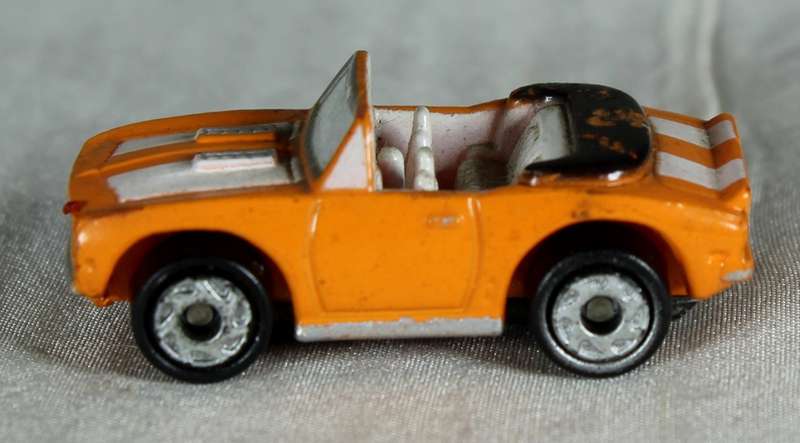 Micro Machines - LGT (1994) - `68 Chev Camaro Convertible