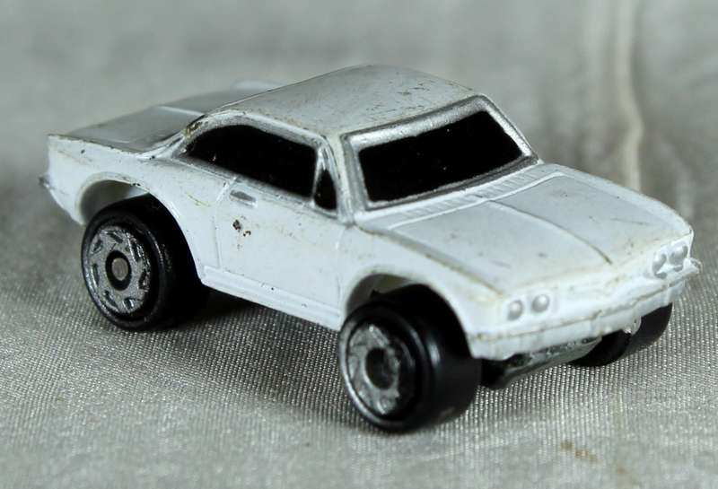 Micro Machines - LGTI (1994) - Chevy Corvair