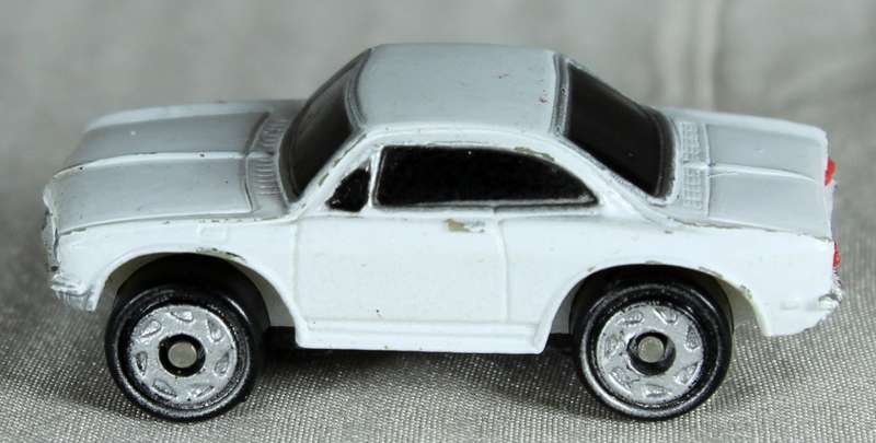 Micro Machines - LGTI (1994) - 1969 Chevy Corvair