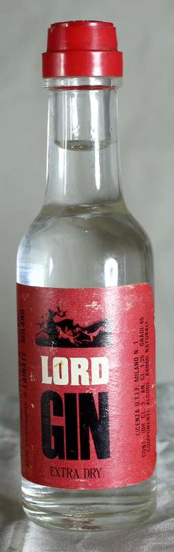 Mini Liquor Bottle - Lord Gin  (30ml)