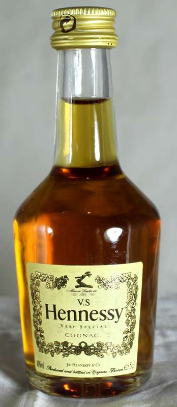 Mini Liquor Bottle - Hennessy Whisky (50ml)