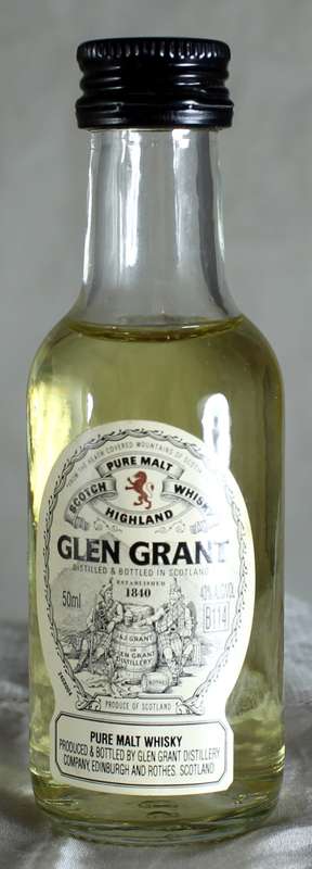 Mini Liquor Bottle - Glen Grant Whisky (50ml) - BID NOW!!!