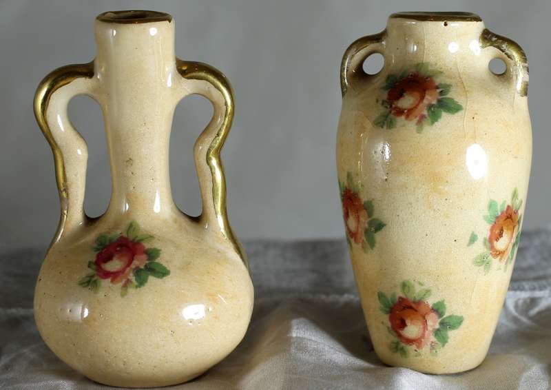 Pair of Small Posy Vases - BID NOW!!!